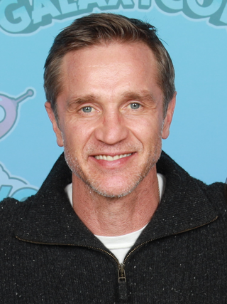 devon sawa