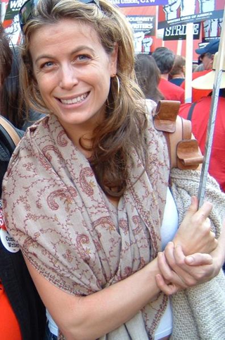 sonya walger