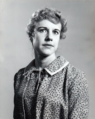 frances sternhagen