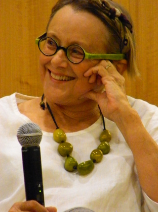 mary beth hurt