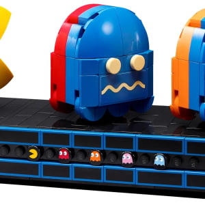 646ba201849512.76811789-lego-pacman-006-5.jpg