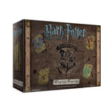 USAopoly : Harry Potter Bataille à Poudlard | Jeu de deckbuilding coopératif | À partir de 11 ans | 2 à 4 joueurs