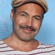 Billy Zane