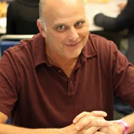 Kurt Fuller