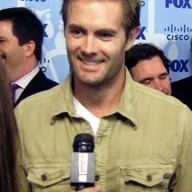 Garret Dillahunt