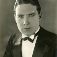 Lloyd Hughes