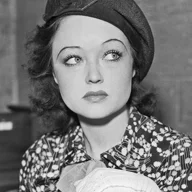 Lona Andre
