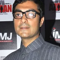 Alyy Khan