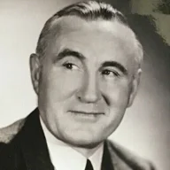Donald Crisp