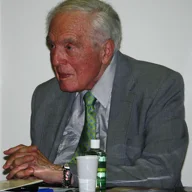 Angus Scrimm