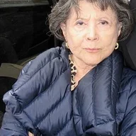 Tsai Chin