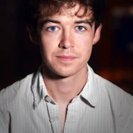 Alex Lawther