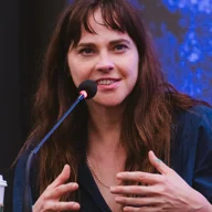 Fiona Dourif