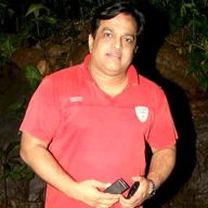 Vivek Shauq