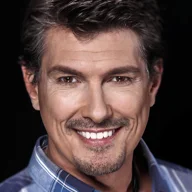 Michael Evans
