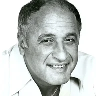 Vic Tayback