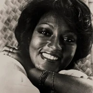 Paula Kelly