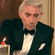 Frank Finlay