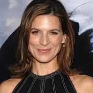 Perrey Reeves