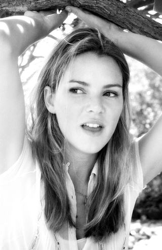 jacinda barrett