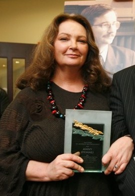 anna dymna