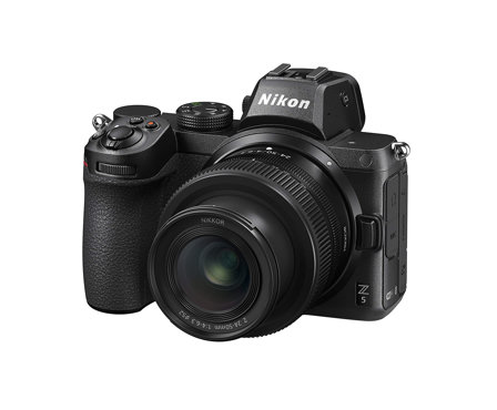 Appareil Photo Numérique Nikon Z5, Hybride Plein Format en kit avec l'Objectif Zoom pancake Nikkor Z 24-50mm f/4-6.3