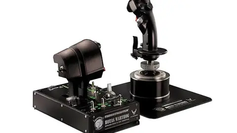 Thrustmaster HOTAS Warthog : le pack à 399,90 € au lieu de 549,99 €