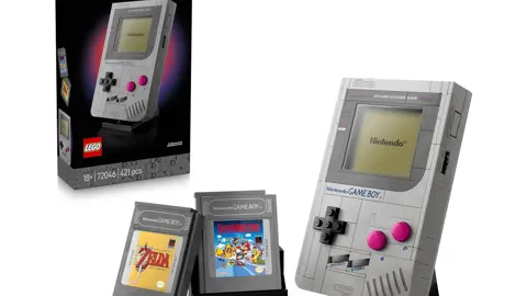 LEGO Super Mario Game Boy avec 2 Cartouches Dont Zelda - Support Inclus