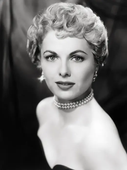 Martha Hyer