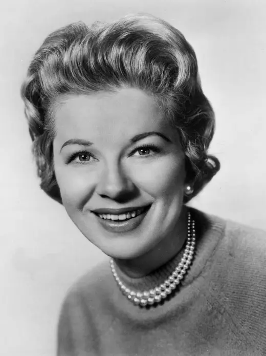 Glenda Farrell