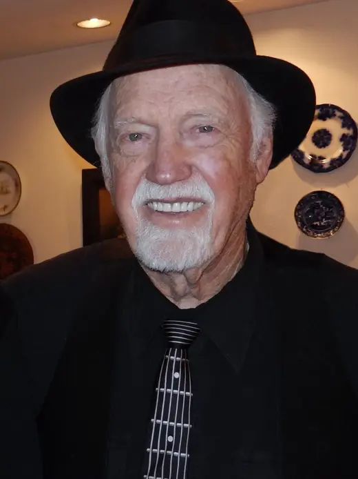 Ronny Cox