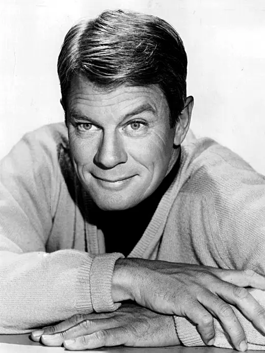 Peter Graves