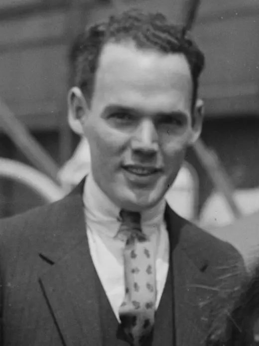 Henry Hull