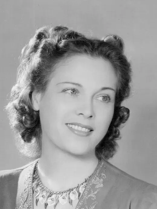 Esther Ralston