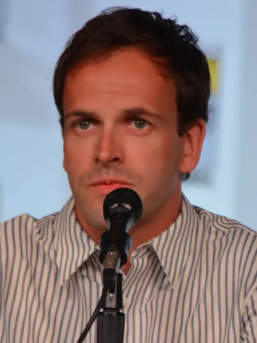 Jonny Lee Miller