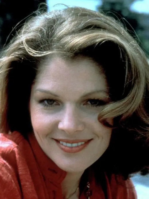 Lois Chiles