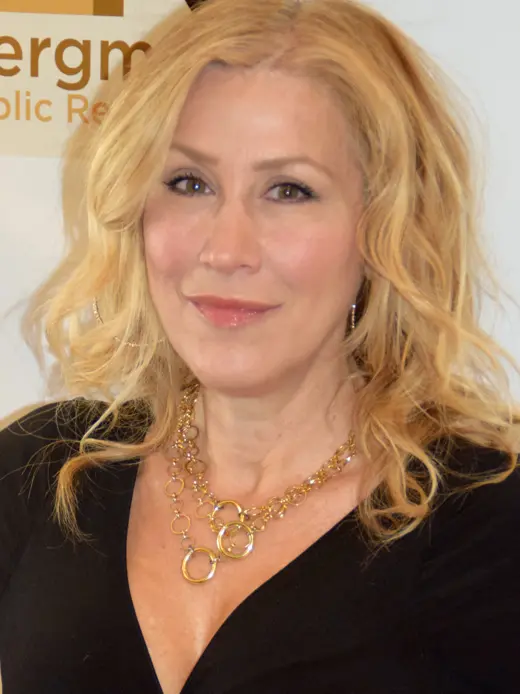 Lisa Ann Walter