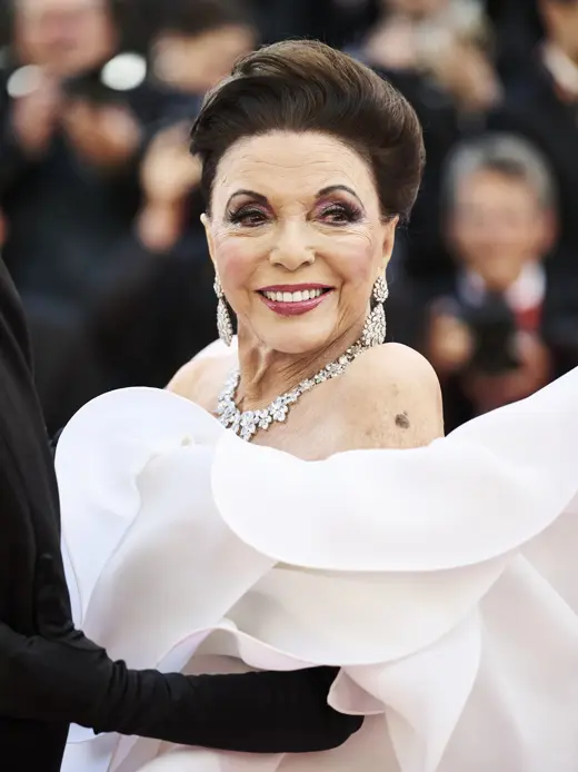Joan Collins