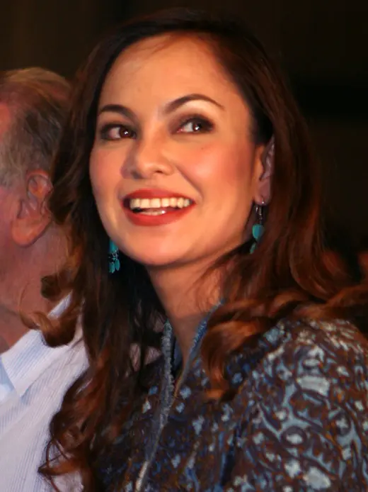 Eula Valdez
