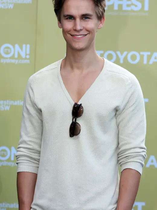 Rhys Wakefield