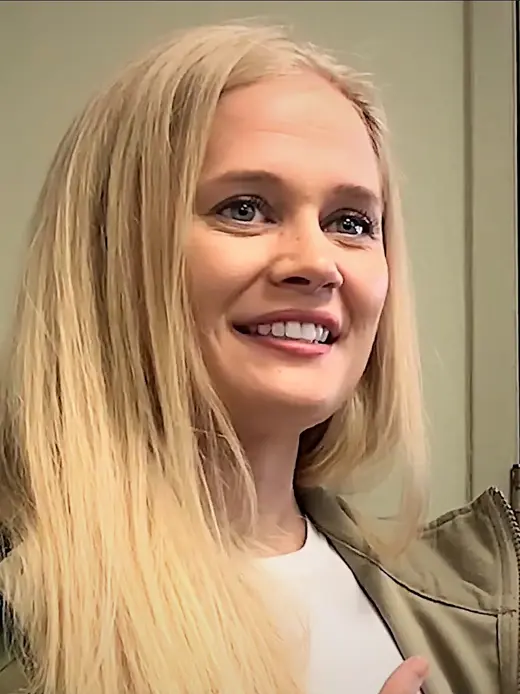 Carly Schroeder