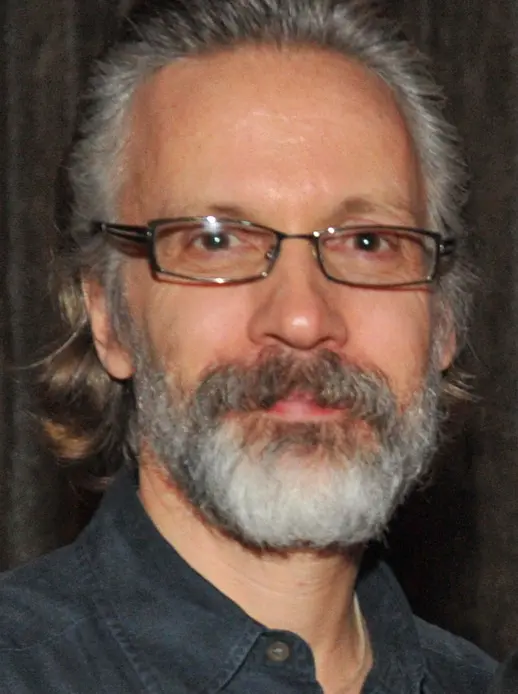 Michael Riley