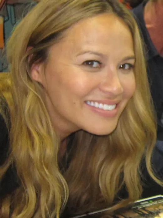 Moon Bloodgood
