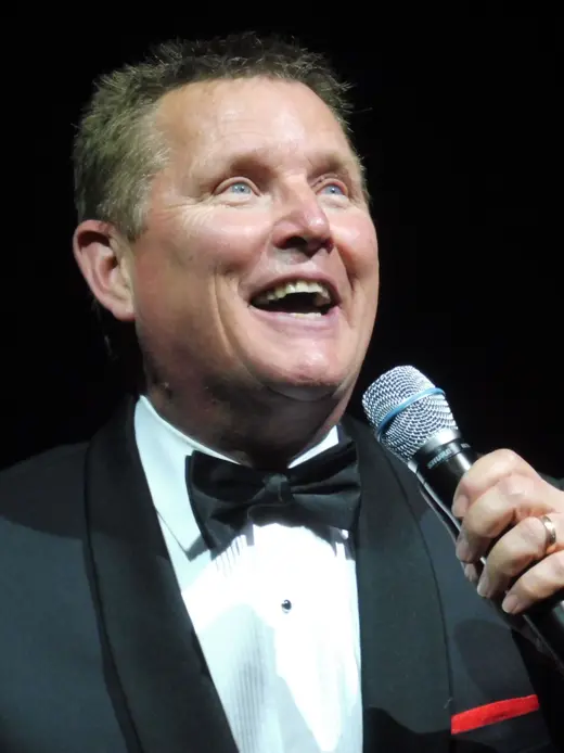 Tom Burlinson