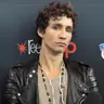 Robert Sheehan