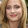 Nora Arnezeder