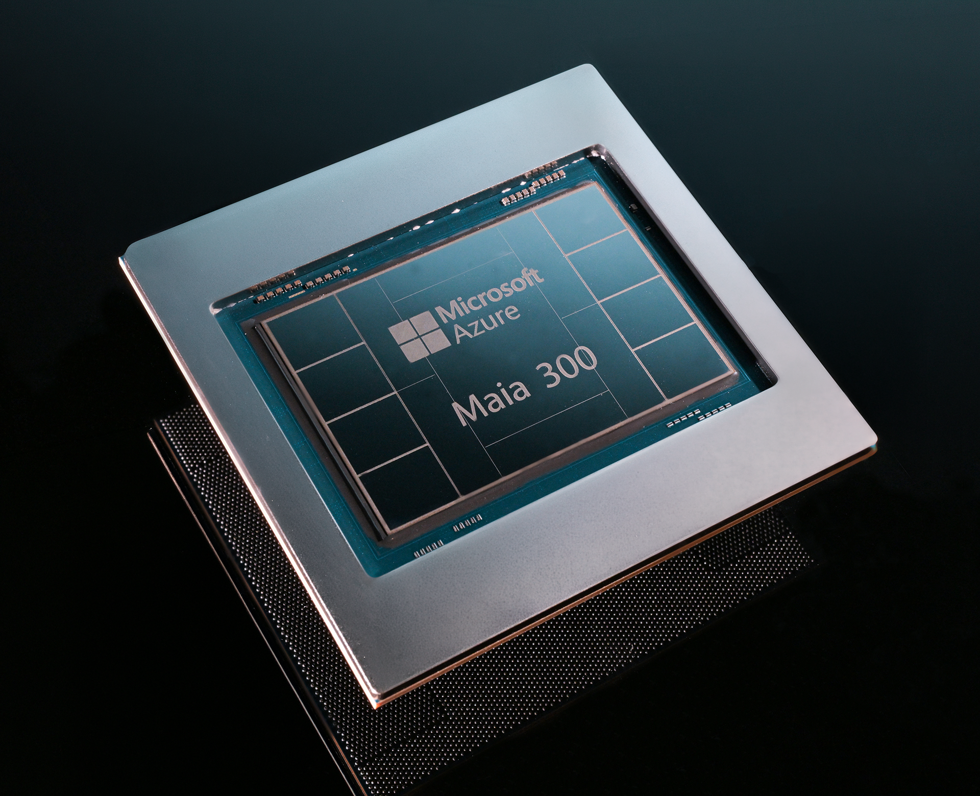 Prototype officiel de la puce Microsoft Azure Maia 300.
